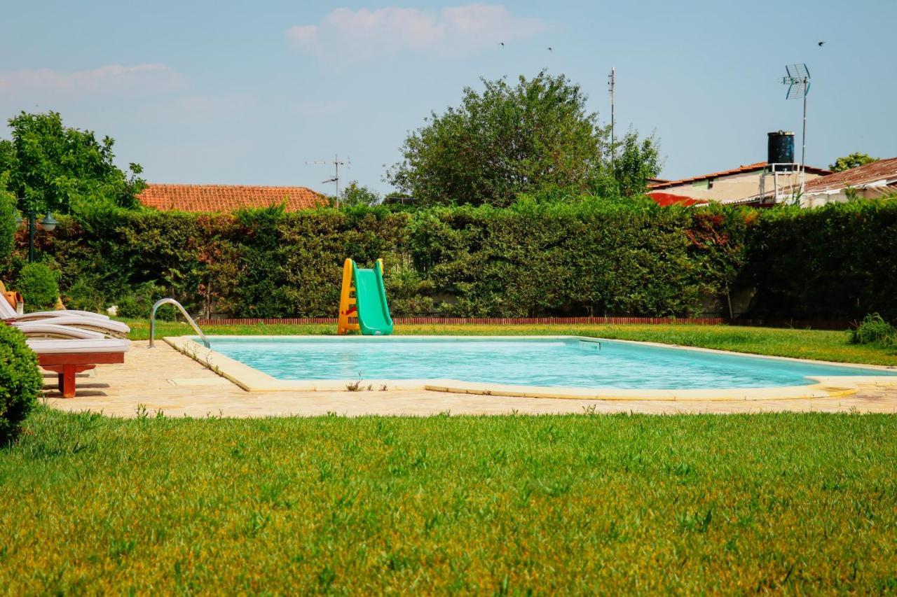 Renaissance Holidays Villa Nea Kallikrateia Exterior photo